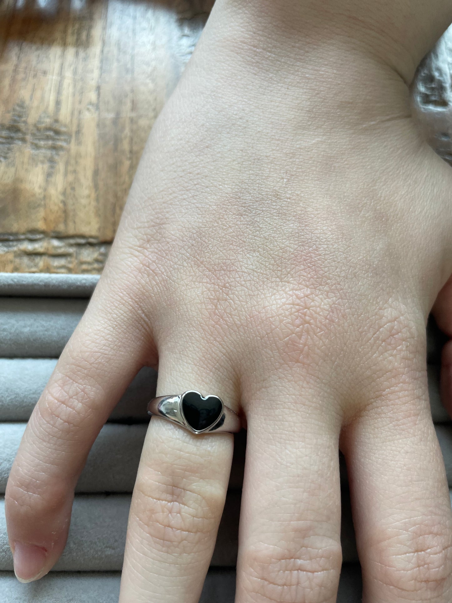Ring Heart Black