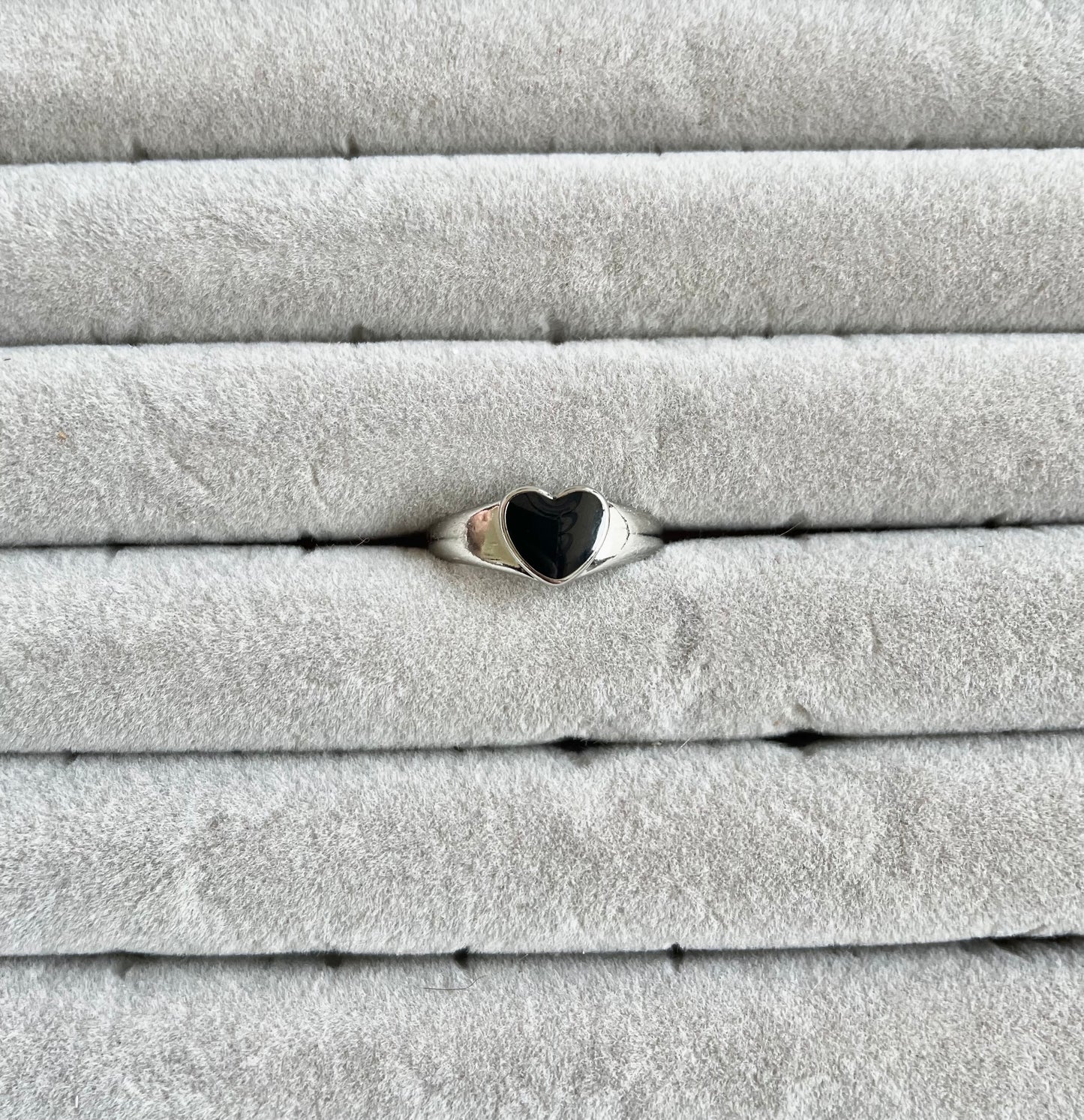 Ring Heart Black